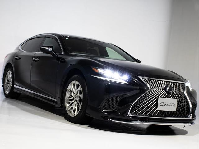 LS LS500h エグゼクティブ (禁煙車)(ワンオーナー)(マークレビンソン)(リヤモニター)(レクサスセーフティシステム+A)(フルエアロ)(点検記録簿20枚)パノラミックビューモニター ハンズフリーパワートランク 黒本革シート(22枚目)