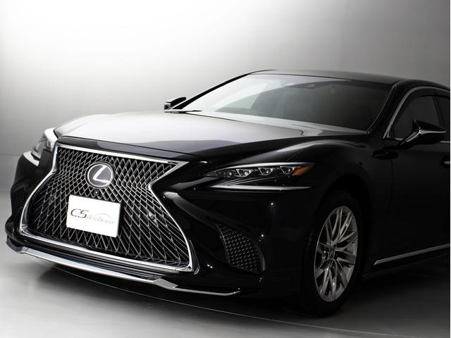 LS LS500h エグゼクティブ (禁煙車)(ワンオーナー)(マークレビンソン)(リヤモニター)(レクサスセーフティシステム+A)(フルエアロ)(点検記録簿20枚)パノラミックビューモニター ハンズフリーパワートランク 黒本革シート(30枚目)