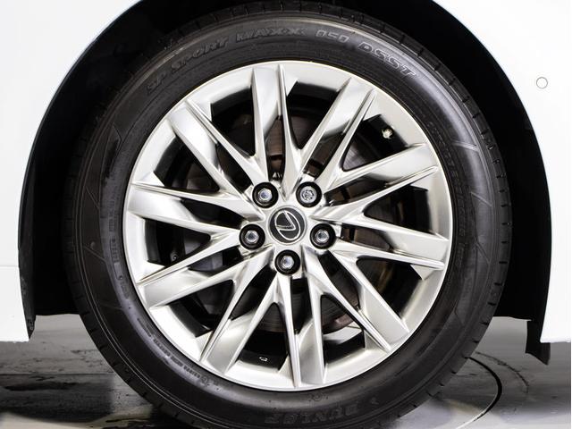 LS LS500h エグゼクティブ 後期型(禁煙車)(サンルーフ)(マークレビンソン)(リヤモニター)(レクサスセーフティシステム+A)(白本革シート)デジタルインナーミラー ハンズフリーパワートランク シーケンシャルウィンカー(36枚目)
