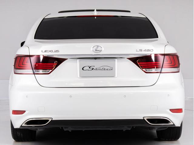 LS LS460 バージョンC Iパッケージ 後期型(サンルーフ)(黒本革シート)(3連眼LEDヘッドライト)(全画面SDマルチナビ)(点検記録簿20枚)デイライト 助手席オットマン ブルーレイ&Bluetooth対応 アルカンターラルーフ(18枚目)