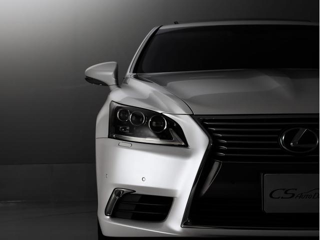 LS LS460 バージョンC Iパッケージ 後期型(サンルーフ)(黒本革シート)(3連眼LEDヘッドライト)(全画面SDマルチナビ)(点検記録簿20枚)デイライト 助手席オットマン ブルーレイ&Bluetooth対応 アルカンターラルーフ(28枚目)