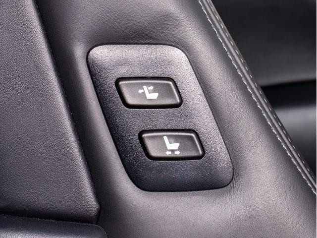 LS LS460 バージョンC Iパッケージ 後期型(サンルーフ)(黒本革シート)(3連眼LEDヘッドライト)(全画面SDマルチナビ)(点検記録簿20枚)デイライト 助手席オットマン ブルーレイ&Bluetooth対応 アルカンターラルーフ(42枚目)