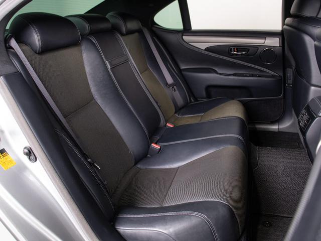 LS LS460 Fスポーツ (WALD22インチアルミ)(エイムゲインエアロ)(レッド×ブラックコンビレザーシート)(連眼LEDヘッドライト)(衝突軽減ブレーキ)レーダークルーズ クリアランスソナー 専用内外装装備 デイライト(38枚目)