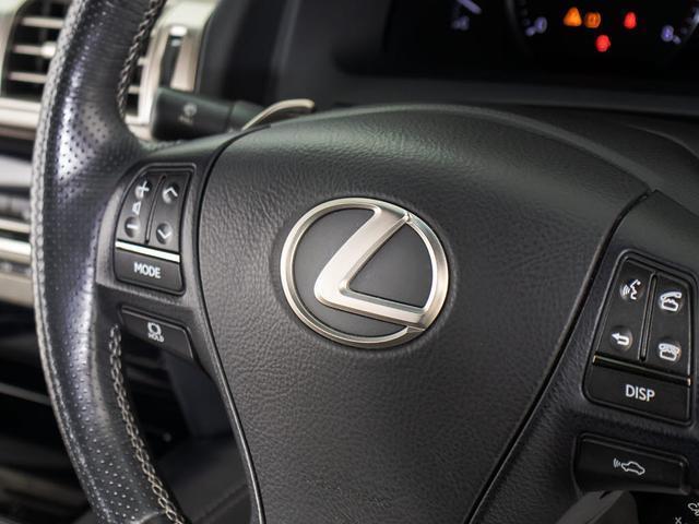 LS LS460 Fスポーツ (禁煙車)(整備点検記録簿10枚)(新品ウェザリアフルエアロ)(サンルーフ)(4本出しマフラー)(レーダークルーズ)(プリクラッシュ)(BSM)(パワートランク)(黒本革)(冷暖房シート)(36枚目)