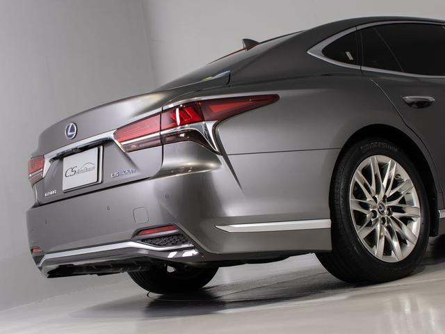 LS LS500h Iパッケージ (禁煙車)(黒本革シート)(レクサスセーフティシステム+A)パノラミックビューモニター 12.3インチSDマルチナビ デジタルインナーミラー シーケンシャルウィンカー パワートランク 衝突軽減ブレーキ(23枚目)