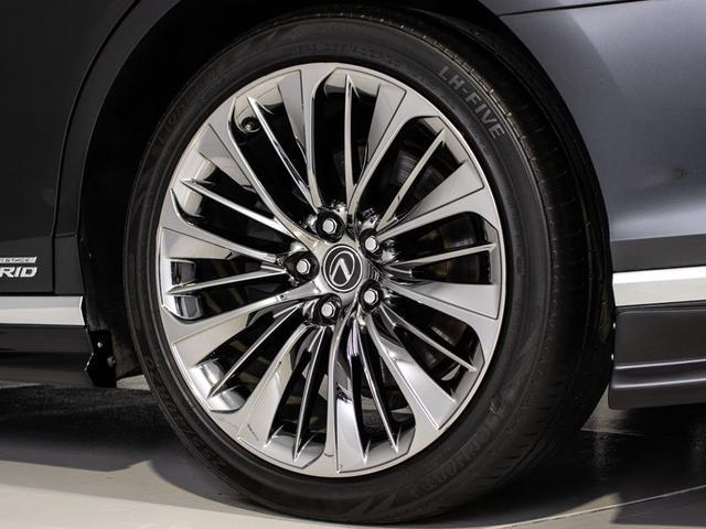 ＬＳ ＬＳ５００ｈ　エグゼクティブ　（禁煙車）（フルエアロ）（リヤエンターモニター）（マークレビンソン）（黒本革シート）（レクサスセーフティシステム＋Ａ）パノラミックビューモニター　ハンズフリーパワートランク　デジタルインナーミラー（29枚目）