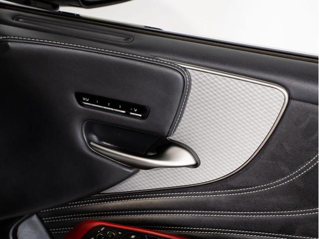 LS LS500h Fスポーツ (サンルーフ)(赤本革シート)(レクサスセーフティシステム+A)デジタルインナーミラー パノラミックビューモニター 12.3インチSDマルチナビ シーケンシャルウィンカー ハンズフリーパワートランク(45枚目)