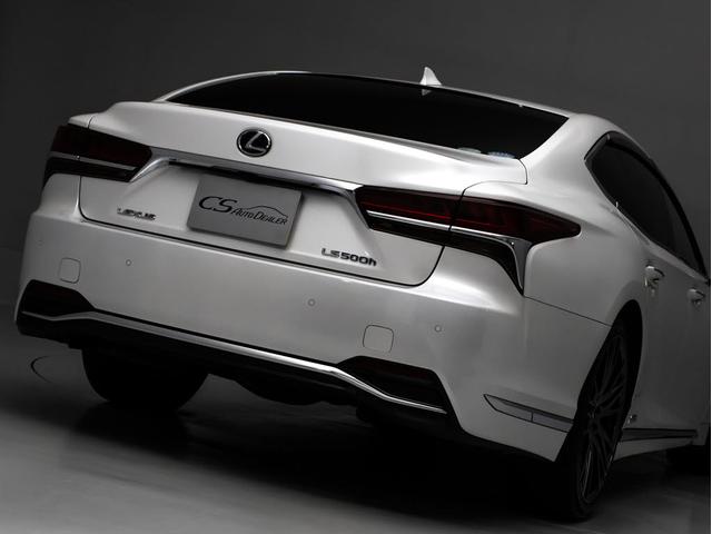 LS LS500h エグゼクティブ (サンルーフ)(マークレビンソン)(リヤモニター)(白本革シート)(TRD21インチアルミ)(レクサスセーフティシステム+A)パノラミックビュー デジタルインナーミラー ハンズフリーパワートランク(31枚目)