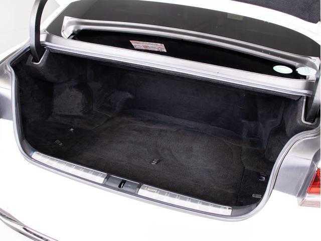 LS LS500h エグゼクティブ (サンルーフ)(マークレビンソン)(リヤモニター)(白本革シート)(TRD21インチアルミ)(レクサスセーフティシステム+A)パノラミックビュー デジタルインナーミラー ハンズフリーパワートランク(35枚目)