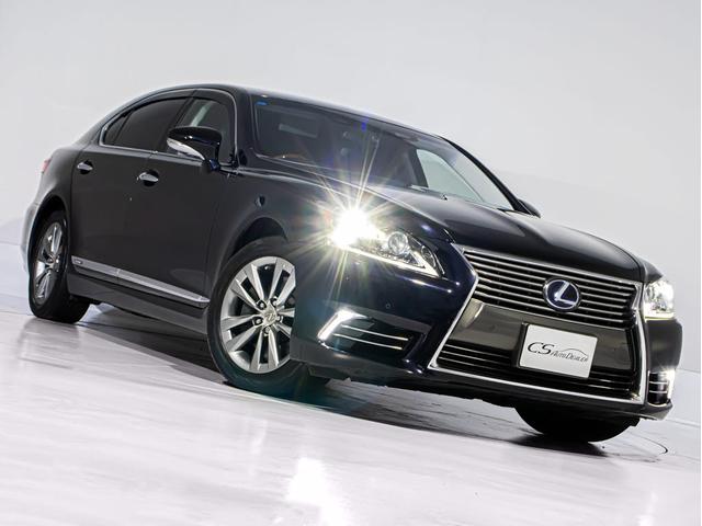 ＬＳ ＬＳ６００ｈＬ　エグゼクティブパッケージ　後期型　４人乗り（マークレビンソン）（リヤエンターモニター）（黒本革シート）連眼ＬＥＤヘッドライト　衝突軽減ブレーキ　ドライバーズモニター　レーダークルーズ　レーンキープ　４ＷＤ　本革ダッシュボード（7枚目）