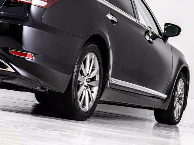 ＬＳ ＬＳ６００ｈＬ　エグゼクティブパッケージ　後期型　４人乗り（マークレビンソン）（リヤエンターモニター）（黒本革シート）連眼ＬＥＤヘッドライト　衝突軽減ブレーキ　ドライバーズモニター　レーダークルーズ　レーンキープ　４ＷＤ　本革ダッシュボード（22枚目）