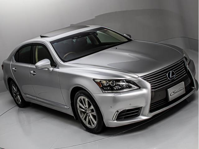 ＬＳ ＬＳ６００ｈ　バージョンＣ　Ｉパッケージ　後期型（禁煙車）（サンルーフ）（黒本革シート）（衝突軽減ブレーキ）（４ＷＤ）（ドライバーズモニター）レーンキープアシスト　前後プリクラッシュ　パワートランク　ＢＳＭ　オットマン　ＨＤＤマルチナビ（29枚目）