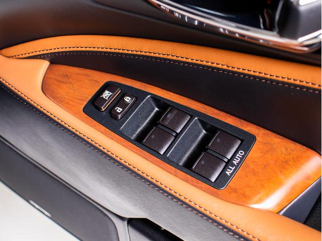 ＬＳ ＬＳ６００ｈ　バージョンＣ　Ｉパッケージ　後期型（禁煙車）（サンルーフ）（黒本革シート）（衝突軽減ブレーキ）（４ＷＤ）（ドライバーズモニター）レーンキープアシスト　前後プリクラッシュ　パワートランク　ＢＳＭ　オットマン　ＨＤＤマルチナビ（41枚目）