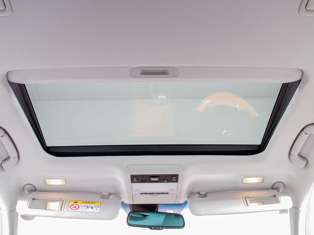 �l�C�����̃T�����[�t���t���Ă��܂��I�㉺�`���g�ɑO��X���C�h�@�\���t���Ă��܂��̂ŁA�l�X�ȃh���C�u�V�[���Ŋ��􂵂Ă���܂��I�I�J��������ԓ���Ԃ͋C�����������ł���I����̊����Ă݂ĉ������I