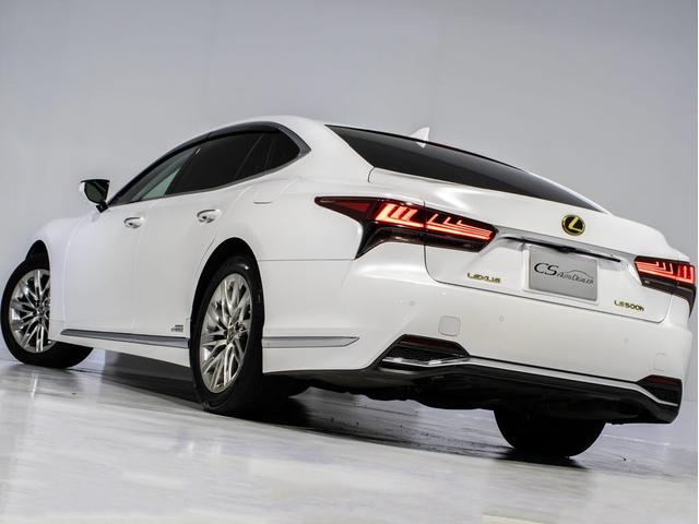 ���N���A�����X�\�i�[�i�O��R�[�i�[�Z���T�[�j���t���Ă��܂��I�t�����g�����A�ɃZ���T�[������A��Q���ɋ߂Â��ƌx��������A�X�ɂ̓}���`��ʏ�ɂ��\������܂��I�������֗��Ȑl�C�����ł��I�I