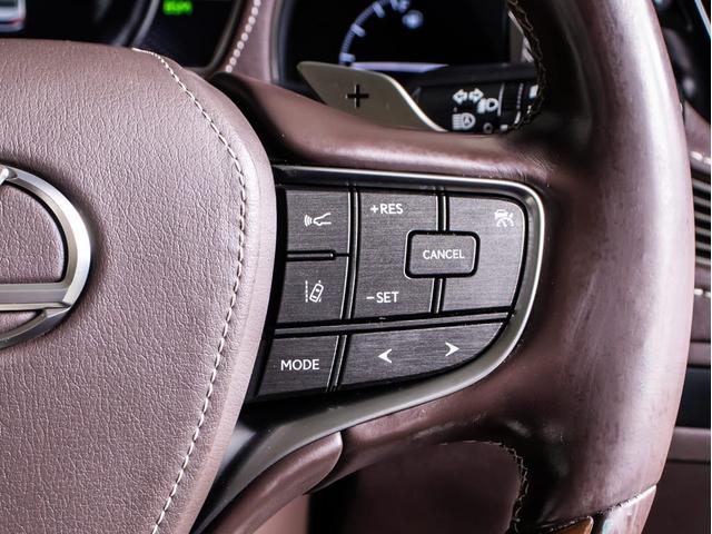 �Փˉ���x���^�v���N���b�V���Z�[�t�e�B�V�X�e���@�O���ɏo��������Q���ɑ΂��x��𔭂��A�h���C�o�[�Ɍx���B�����Ƀu���[�L�A�V�X�g�ɂ��Փˉ���Ƒ��x���y�����܂��B