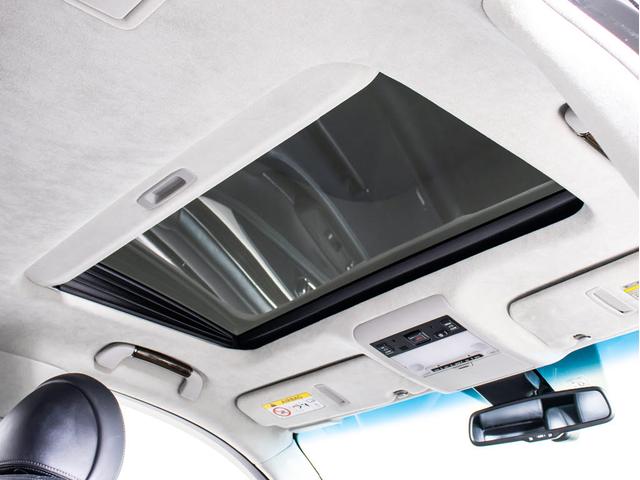 �l�C�����̃T�����[�t���t���Ă��܂��I�㉺�`���g�ɑO��X���C�h�@�\���t���Ă��܂��̂ŁA�l�X�ȃh���C�u�V�[���Ŋ��􂵂Ă���܂��I�I�J��������ԓ���Ԃ͋C�����������ł���I����̊����Ă݂ĉ������I