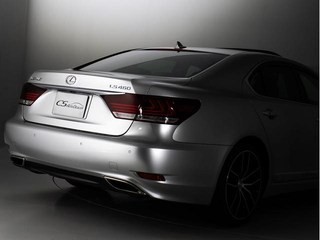 ＬＳ ＬＳ４６０　バージョンＣ　Ｉパッケージ　後期型（禁煙車）（サンルーフ）（点検記録簿１１枚）（黒本革シート）（新品２０インチアルミ＆タイヤ）（フルエアロ）（連眼ＬＥＤヘッドライト）（衝突軽減ブレーキ）レーダークルーズ　ＢＳＭ　パワートランク（30枚目）