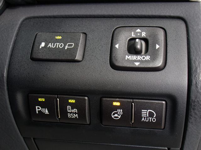 ＬＳ ＬＳ４６０　バージョンＣ　Ｉパッケージ　後期型（禁煙車）（サンルーフ）（点検記録簿１１枚）（黒本革シート）（新品２０インチアルミ＆タイヤ）（フルエアロ）（連眼ＬＥＤヘッドライト）（衝突軽減ブレーキ）レーダークルーズ　ＢＳＭ　パワートランク（44枚目）