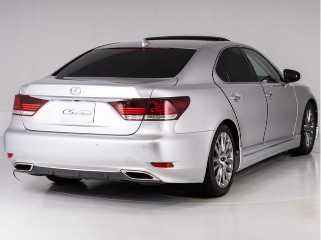 ＬＳ ＬＳ４６０　バージョンＬ　後期型（禁煙車）（マークレビンソン）（サンルーフ）（フルエアロ）（黒本革シート）（点検記録簿１０枚）（連眼ＬＥＤヘッドライト）パワートランク　デイライト　後席ＶＩＰ　ＨＤＤマルチ　クリアランスソナー（19枚目）