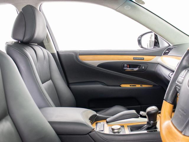 ＬＳ ＬＳ４６０　バージョンＬ　後期型（禁煙車）（マークレビンソン）（サンルーフ）（フルエアロ）（黒本革シート）（点検記録簿１０枚）（連眼ＬＥＤヘッドライト）パワートランク　デイライト　後席ＶＩＰ　ＨＤＤマルチ　クリアランスソナー（38枚目）
