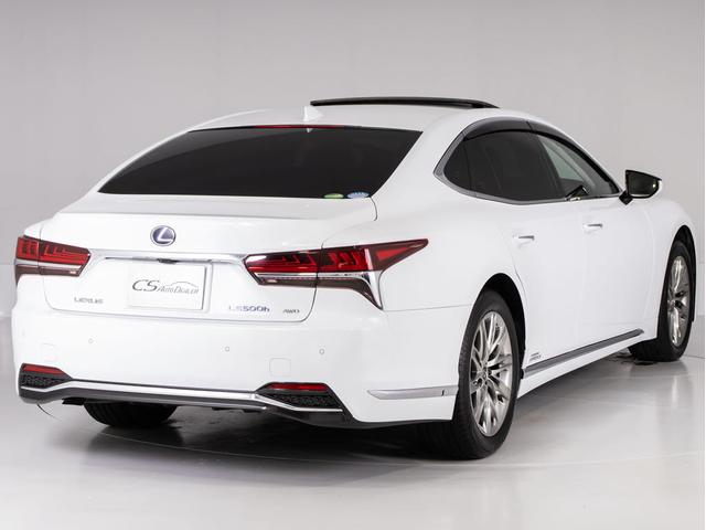 ＬＳ ＬＳ５００ｈ　エグゼクティブ　（禁煙車）（サンルーフ）（白本革シート）（ＡＷＤ）（マークレビンソン）（後席モニター）（レクサスセーフティシステム＋Ａ）記録簿１１枚　パノラミックビュー　ハンズフリーパワートランク　デジタルインナー（23枚目）