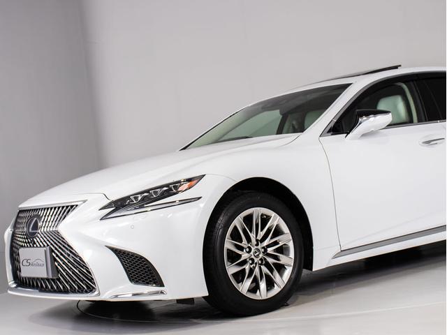 ＬＳ ＬＳ５００ｈ　エグゼクティブ　（禁煙車）（サンルーフ）（白本革シート）（ＡＷＤ）（マークレビンソン）（後席モニター）（レクサスセーフティシステム＋Ａ）記録簿１１枚　パノラミックビュー　ハンズフリーパワートランク　デジタルインナー（26枚目）