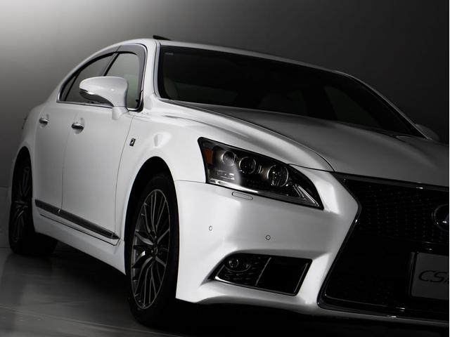 ＬＳ ＬＳ６００ｈ　Ｆスポーツ　後期型（禁煙車）（サンルーフ）（白本革シート）（衝突軽減ブレーキ）（レーンキープアシスト）レーダークルーズ　パワートランク　クリアランスソナー　専用インテリア＆エクステリア　ドライバーズモニター（26枚目）