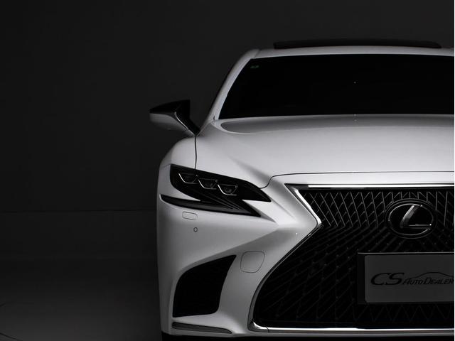 ＬＳ ＬＳ５００ｈ　エグゼクティブ　（禁煙車）（サンルーフ）（黒本革シート）（マークレビンソン）（リヤモニター）（レクサスセーフティシステム＋Ａ）パノラミックビューモニター　記録簿７枚　デジタルインナーミラー　ハンズフリーパワートランク（26枚目）