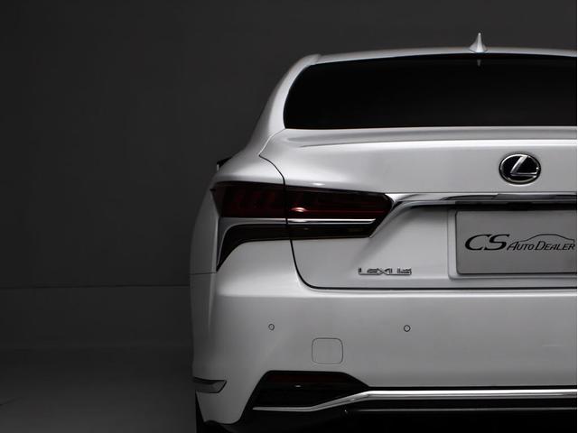 ＬＳ ＬＳ５００ｈ　エグゼクティブ　（禁煙車）（サンルーフ）（黒本革シート）（マークレビンソン）（リヤモニター）（レクサスセーフティシステム＋Ａ）パノラミックビューモニター　記録簿７枚　デジタルインナーミラー　ハンズフリーパワートランク（29枚目）