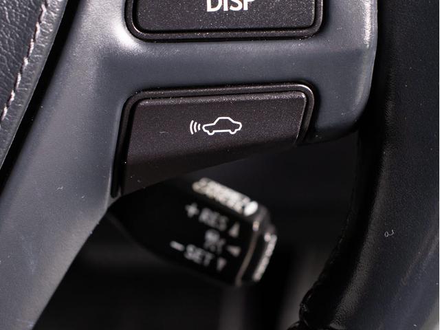 ＬＳ ＬＳ４６０　バージョンＣ　Ｉパッケージ　後期型（禁煙車）（サンルーフ）（黒本革シート）（連眼ＬＥＤヘッドライト）（衝突軽減ブレーキ）（記録簿１５枚）レーダークルーズ　ＢＳＭ　パワートランク　オットマン　　クリアランスソナー　ＨＤＤマルチナビ（7枚目）