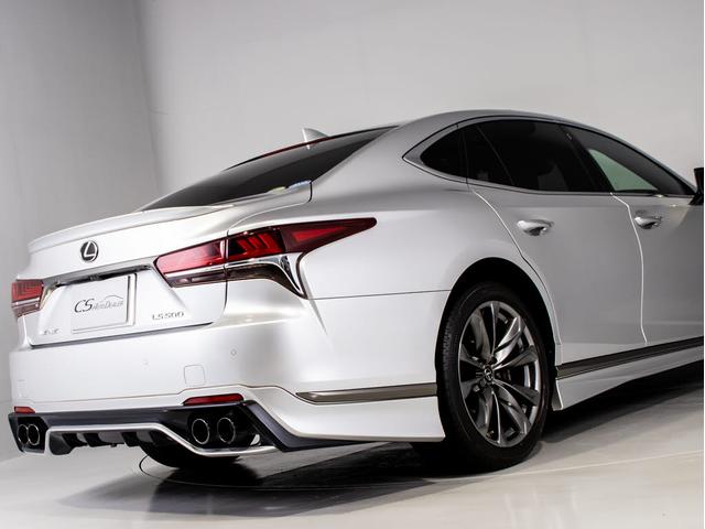 ＬＳ ＬＳ５００　Ｆスポーツ　（サンルーフ）（ＴＲＤエアロ）（４本出しマフラー）（マークレビンソン）（レクサスセーフティシステム＋Ａ）パノラミックビューモニター　デジタルインナーミラー　ハンズフリーパワートランク（20枚目）