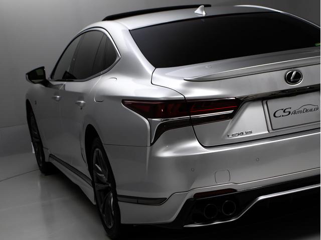 ＬＳ ＬＳ５００　Ｆスポーツ　（サンルーフ）（ＴＲＤエアロ）（４本出しマフラー）（マークレビンソン）（レクサスセーフティシステム＋Ａ）パノラミックビューモニター　デジタルインナーミラー　ハンズフリーパワートランク（26枚目）