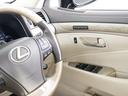 LS600hL エグゼクティブパッケージ (5人乗り)(マークレビンソン)(リアエンター)(メローホワイトレザー)(Fスポーツ仕様バンパー)(20インチAW)(ドライバーモニター)(レーダークルーズ)(プリクラッシュ)(LKA)(BSM)(46枚目)