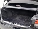 トランクが狭いと思っておりませんか？実際は大容量トランクです！旅行等の長距離ドライブも快適です！また、屋根付きスペースを完備しておりますので、夜間でも、雨でも雪の日だってゆっくりご覧頂けます。