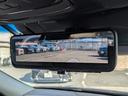 デジタルインナーミラー装備　後方カメラの鮮明な映像をルームミラーに投影します。