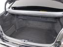トランクが狭いと思っておりませんか?実際は大容量トランクです!旅行等の長距離ドライブも快適です!また、屋根付きスペースを完備しておりますので、夜間でも、雨でも雪の日だってゆっくりご覧頂けます。