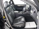 高級感をさらに高める黒本革シート搭載!!今では三大人気装備の一つとなり車内状態もとても良好です。お好みのシートカラー(赤、白、青等々)への変更も可能となります。