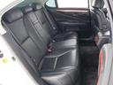 高級感をさらに高める黒本革シート搭載！！今では三大人気装備の一つとなり車内状態もとても良好です。お好みのシートカラー（赤、白、青等々）への変更も可能となります。