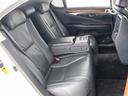高級感をさらに高める黒本革シート搭載!!今では三大人気装備の一つとなり車内状態もとても良好です。お好みのシートカラー(赤、白、青等々)への変更も可能となります。