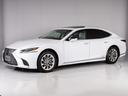 ＬＳ５００ｈ　エグゼクティブ　（禁煙車）（サンルーフ）（白本革シート）（ＡＷＤ）（マークレビンソン）（後席モニター）（レクサスセーフティシステム＋Ａ）記録簿１１枚　パノラミックビュー　ハンズフリーパワートランク　デジタルインナー（20枚目）