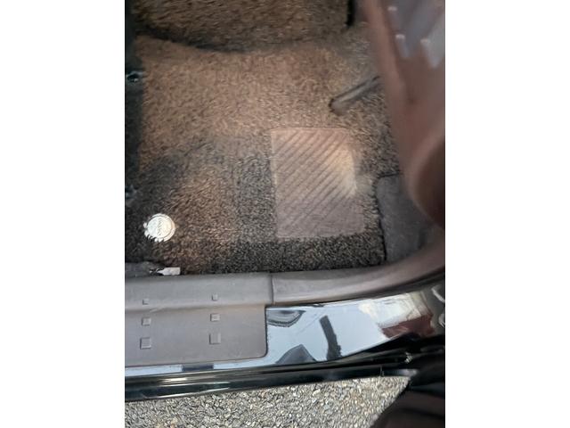 パッソ Ｘ　クツロギ　ＥＴＣ　ナビ　　テレビ　ＣＤ　Ｂｌｕｅｔｏｏｔｈ　キーレスエントリー　盗難防止システム　衝突安全ボディ　エアコン　パワーステアリング　パワーウィンドウ　ＡＢＳ　運転席助手席エアバック（17枚目）