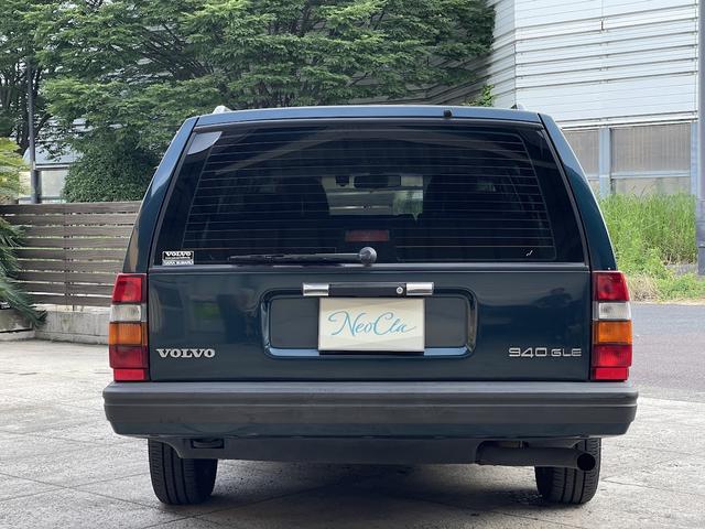 ９４０エステート ９４０ＧＬＥエステート　７人乗り・ディーラー記録簿・保証書・純正スペアキー・純正車検証ケース（5枚目）