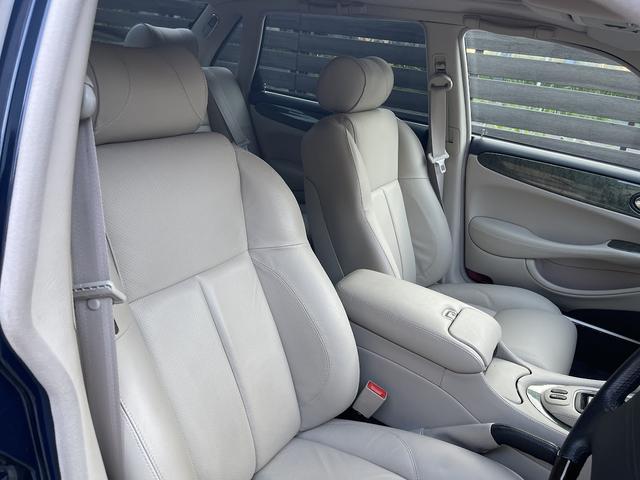ＸＪ ＸＪＲ　４．０スーパーチャージドＶ８　ＸＪＲ　４．０スーパーチャージドＶ８（５名）走行９０００Ｋｍ・記録簿・禁煙・保証書・取説（9枚目）