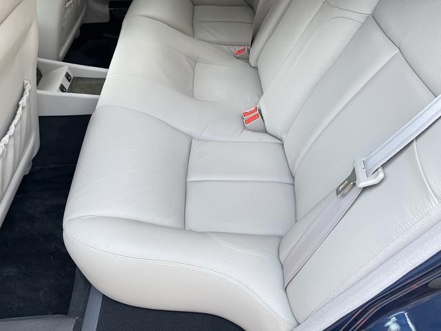 ＸＪ ＸＪＲ　４．０スーパーチャージドＶ８　ＸＪＲ　４．０スーパーチャージドＶ８（５名）走行９０００Ｋｍ・記録簿・禁煙・保証書・取説（16枚目）