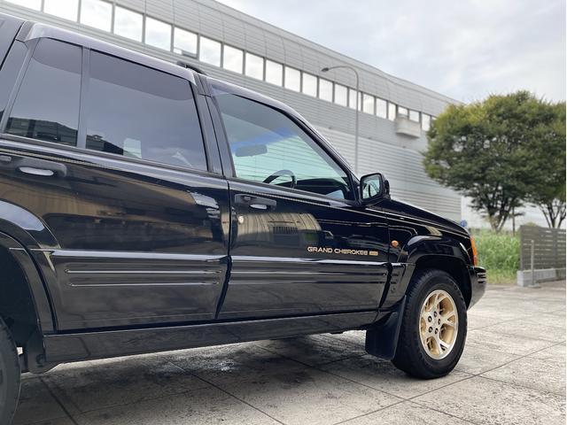 ジープ・グランドチェロキー リミテッド　走行４８０００Ｋｍ・ガレージ保管・禁煙（44枚目）