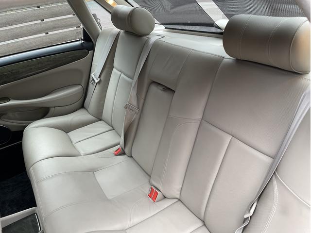 XJ XJR 4.0スーパーチャージドV8 XJR 4.0スーパーチャージドV8(5名)ガレージ保管・全車検記録簿・禁煙・保証書・純正車検証ケース・取説・純正スペアキー(14枚目)