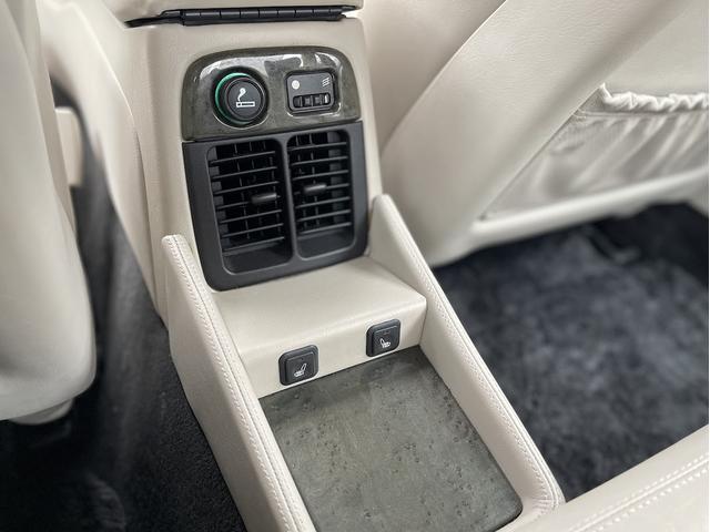 XJ XJR 4.0スーパーチャージドV8 XJR 4.0スーパーチャージドV8(5名)ガレージ保管・全車検記録簿・禁煙・保証書・純正車検証ケース・取説・純正スペアキー(41枚目)