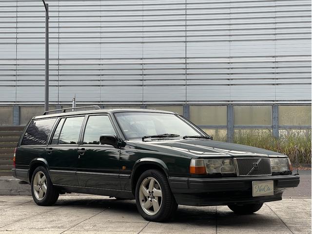 �K���X���菤�k���[������̒��߂��I�X�X���ł��B