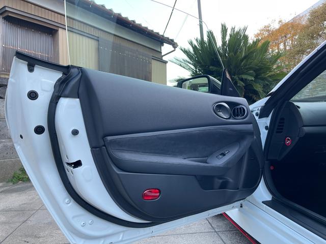 フェアレディZ ニスモ ワンオーナー・走行280Km・BOSE・Bカメラ・ETC・保証書・取説・スペアキー(25枚目)